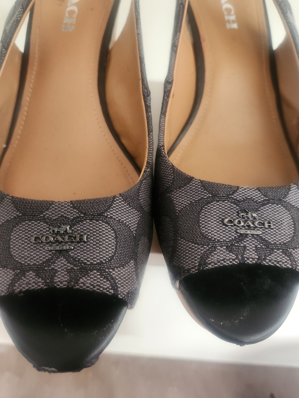 COACH Women's Signature Peep-Toe Flats in Charcoal/Black